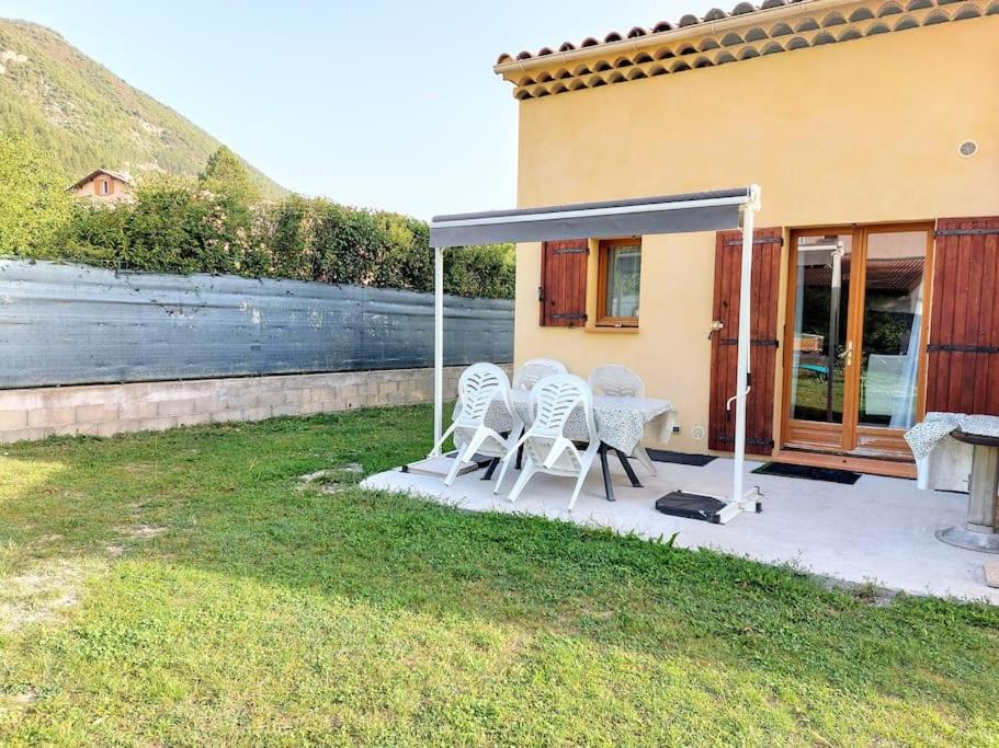 Villa Rez De Jardin Dans Quartier Calme Et Ensoleille Saint-Andre-les-Alpes